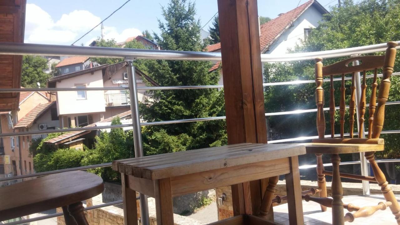 Chardak Apartment Sarajevo Bagian luar foto