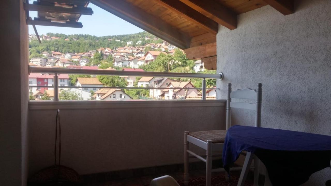 Chardak Apartment Sarajevo Bagian luar foto